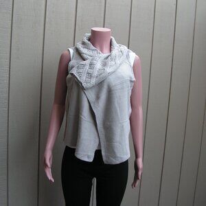 Mixit versatile acrylic gray sweater/shawl, size large